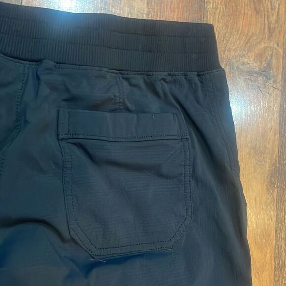 Athleta pants 4 (6014) - Picture 5 of 9